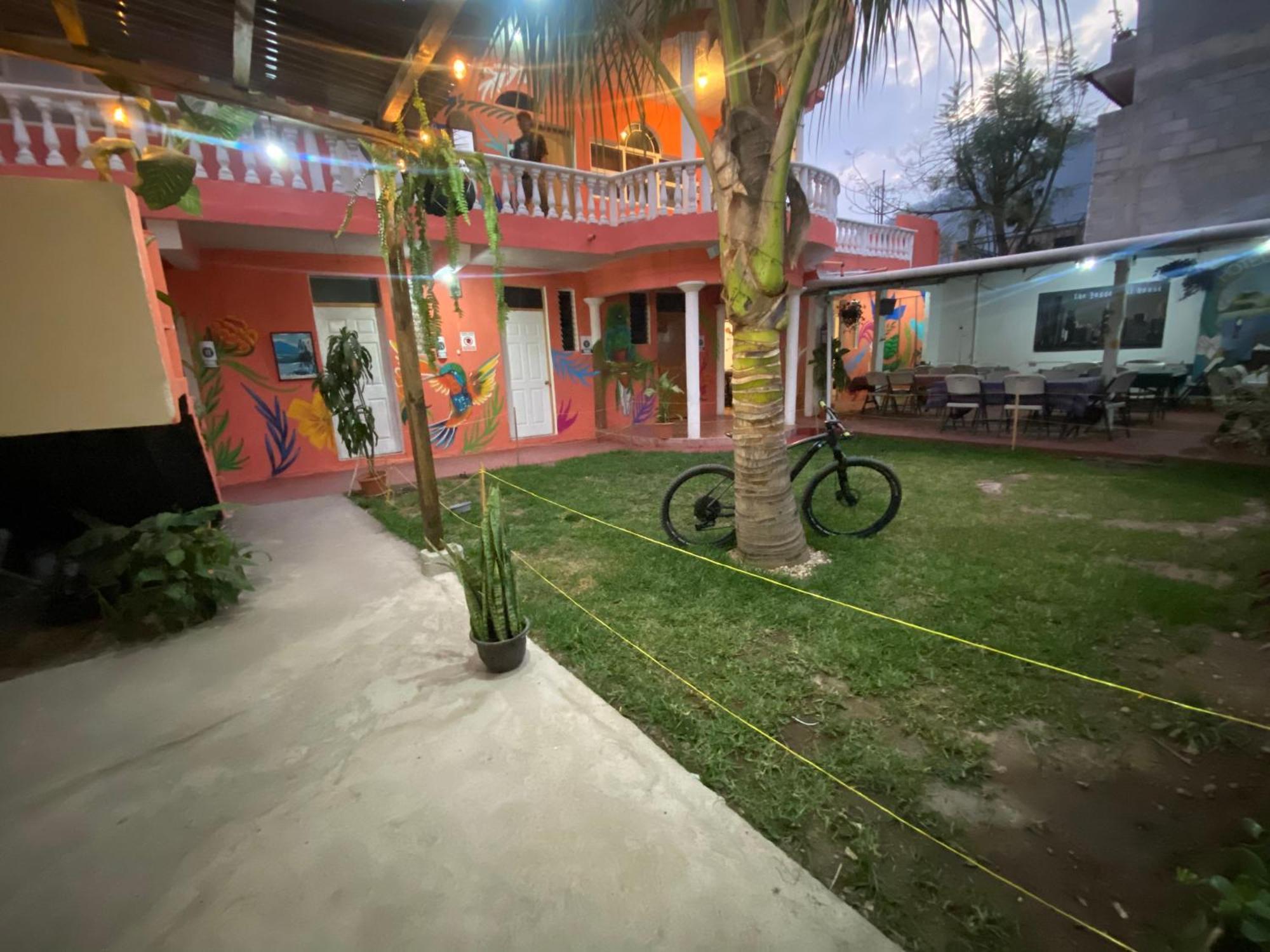 Hotel Posada Gutierrez パナハチェル エクステリア 写真